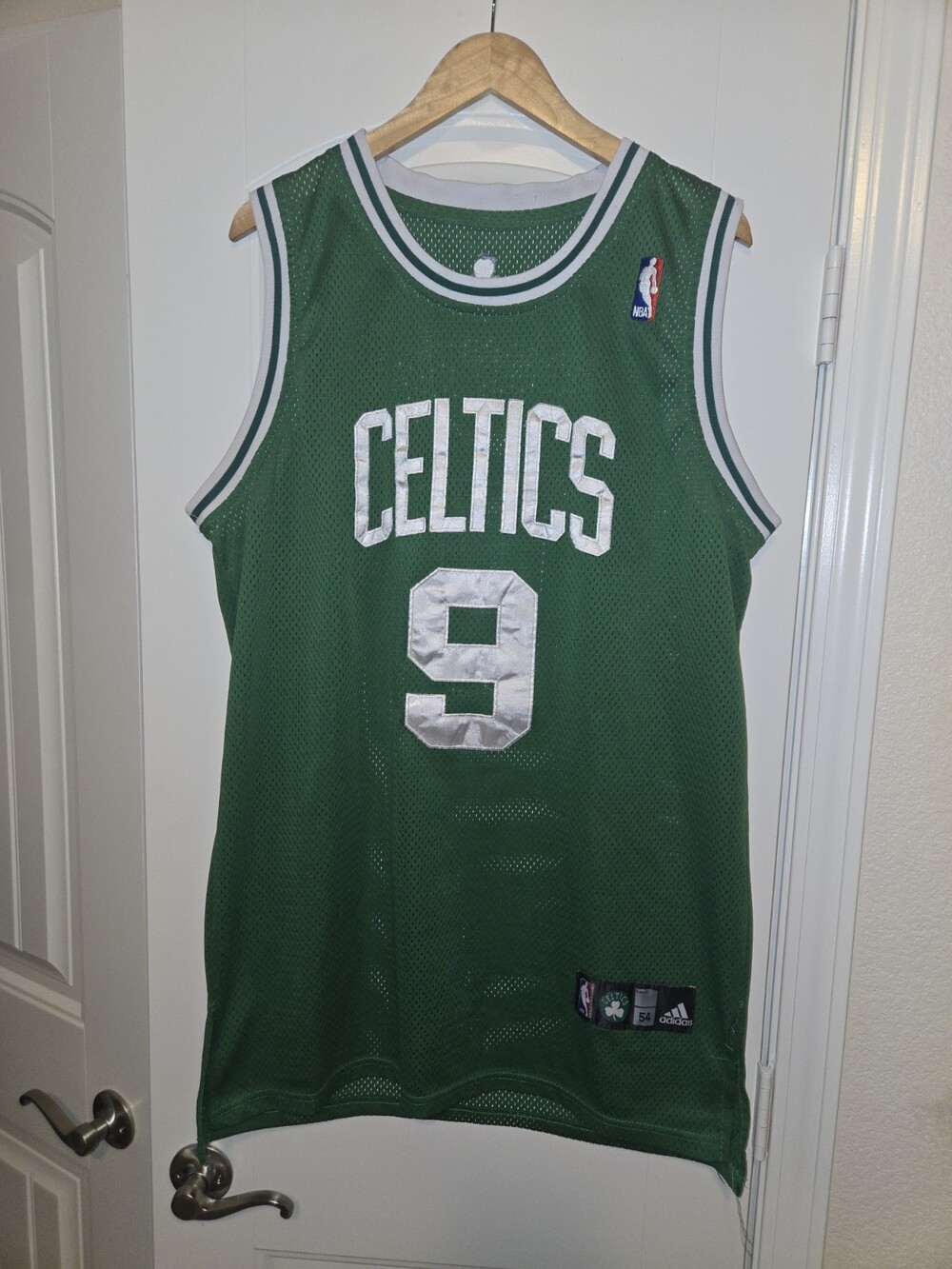 VINTAGE ADIDAS NBA BOSTON CELTICS RAJON RONDO #9 STITCHED JERSEY MENS 54